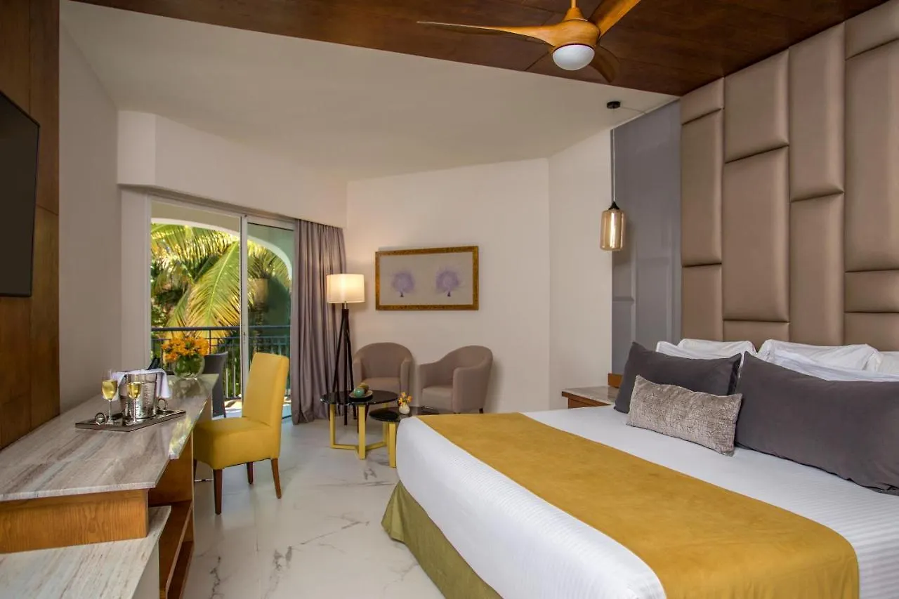 Secrets Royal Beach Punta Cana (Adults Only) 5*,